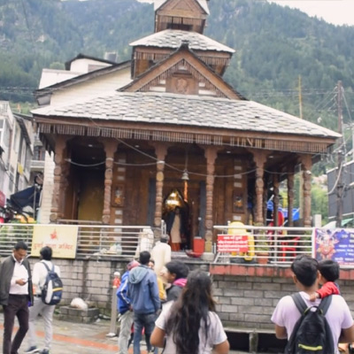 durga-mata-mandir-in-mall-road-market-manali-himachal-pradesh-indian-temple