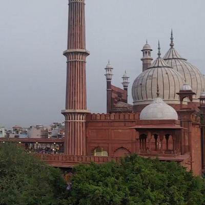 old-delhi-jama-masjid-out-side-wide-view-at-evening-india