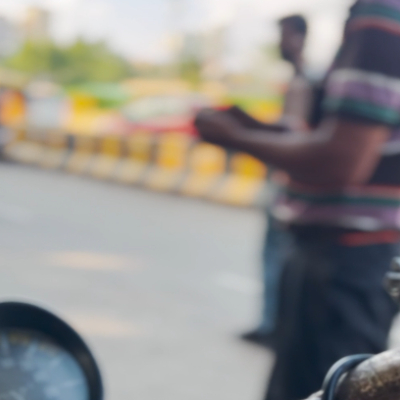 riksha-man-making-tobacco-in-clapping